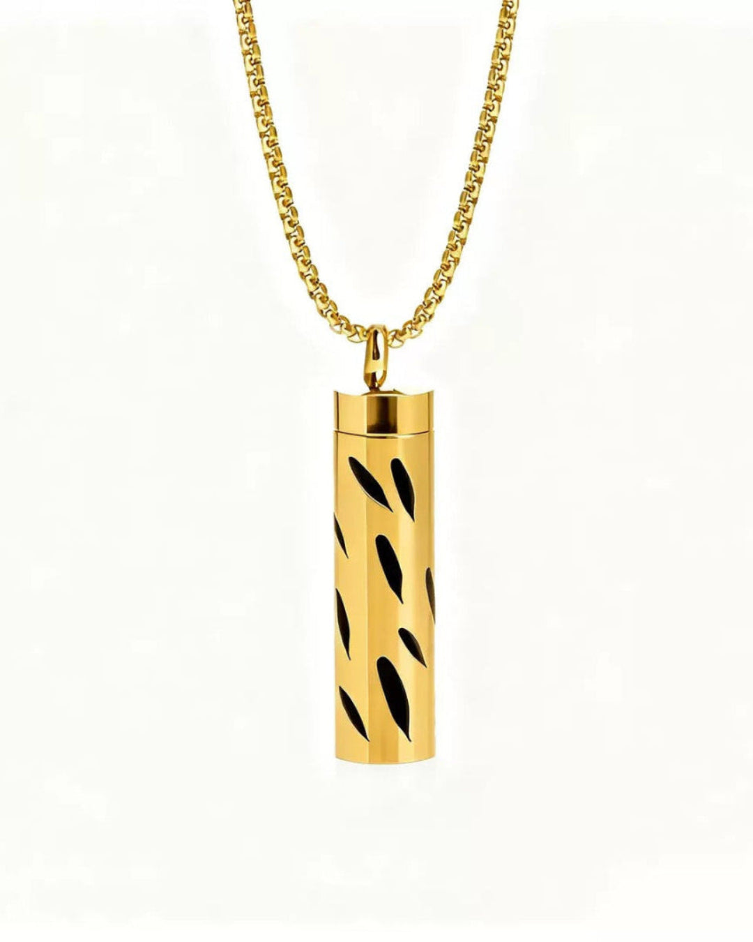 Talisman_Holder_Necklace_Flow_Marks